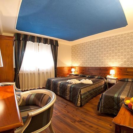 Hotel كليس الغرفة الصورة